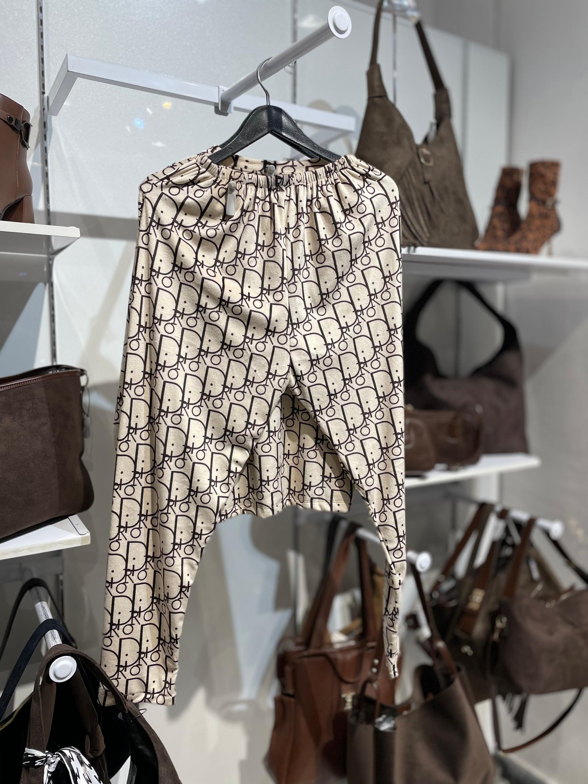 f9b5e3c4-d55e-4655-8a25-70ded298d6e7